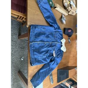 Large Victory Outfitters Men's Sherpa Lined Washed Denim Jacket
